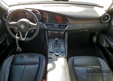 2019 Alfa Romeo Giulia Ti z USA, uszkodzony, nr VIN ZARFAMBN1K7609640